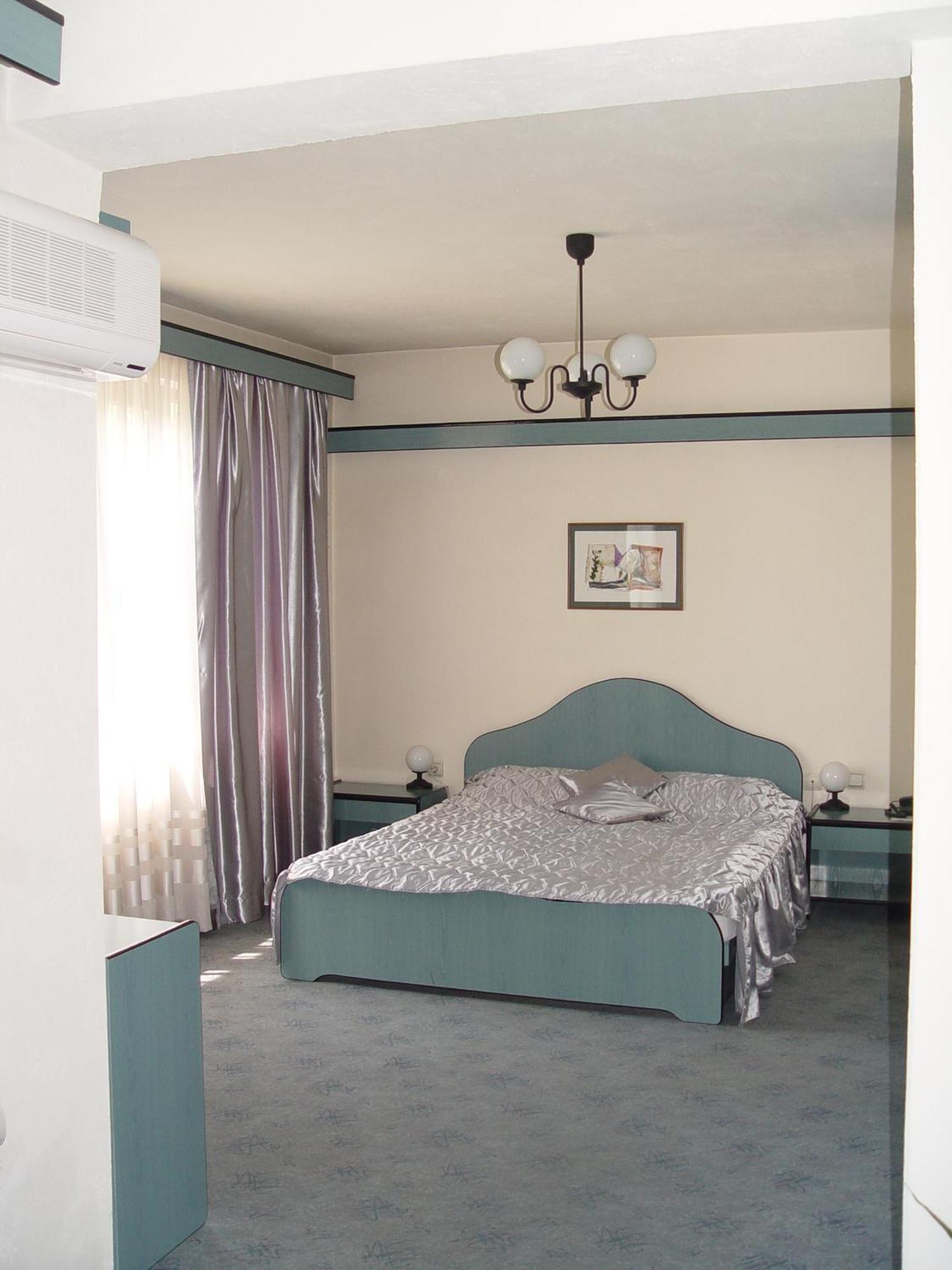 Family Hotel Gabrowo Zewnętrze zdjęcie