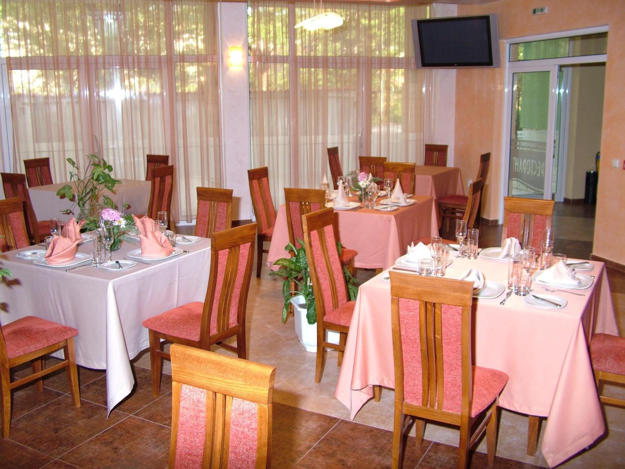 Family Hotel Gabrowo Zewnętrze zdjęcie